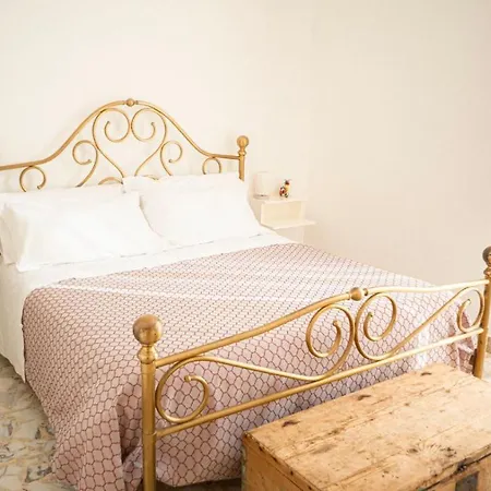 Pupi Catania Etna - #viaggiosiciliano Bed & Breakfast