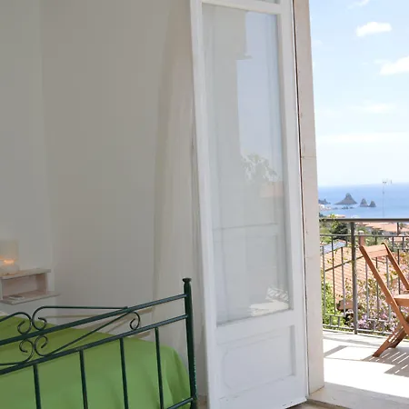 Pupi Catania Etna Aci Castello