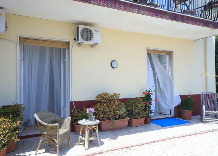 Hotel Pupi Catania Etna 3*