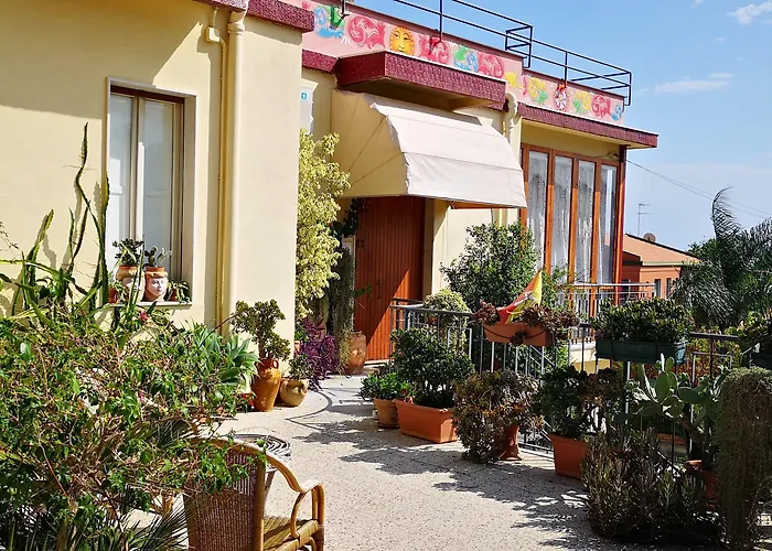 Pupi Catania Etna Hotel 3*